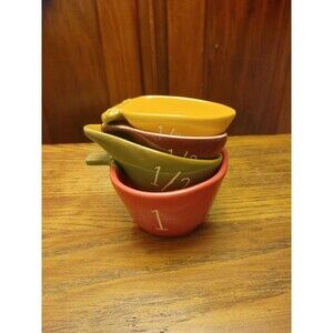 NWOT RAE DUNN Measuring Cups Veggies Theme Set Of FOUR
